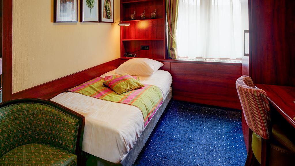 Hotel Berg En Dal Епен Екстер'єр фото